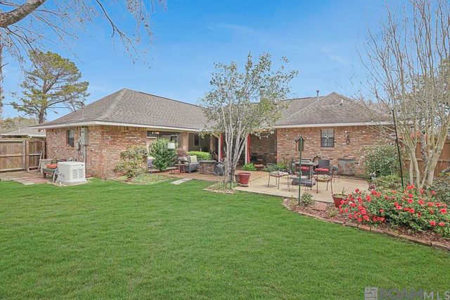 1127 S Vista Ave, Gonzales, LA 70737