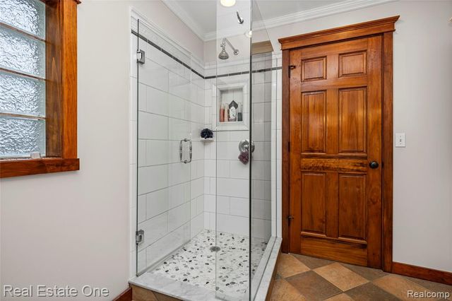 2739 Lakeridge, Wixom, MI 48393