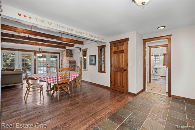 2739 Lakeridge, Wixom, MI 48393