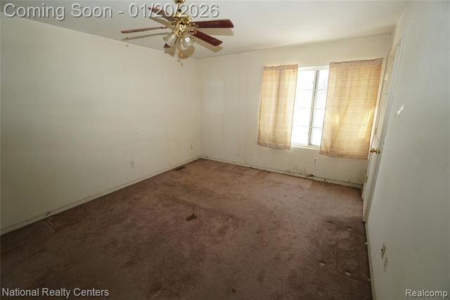 9025 Newport Way 24, Livonia, MI 48150