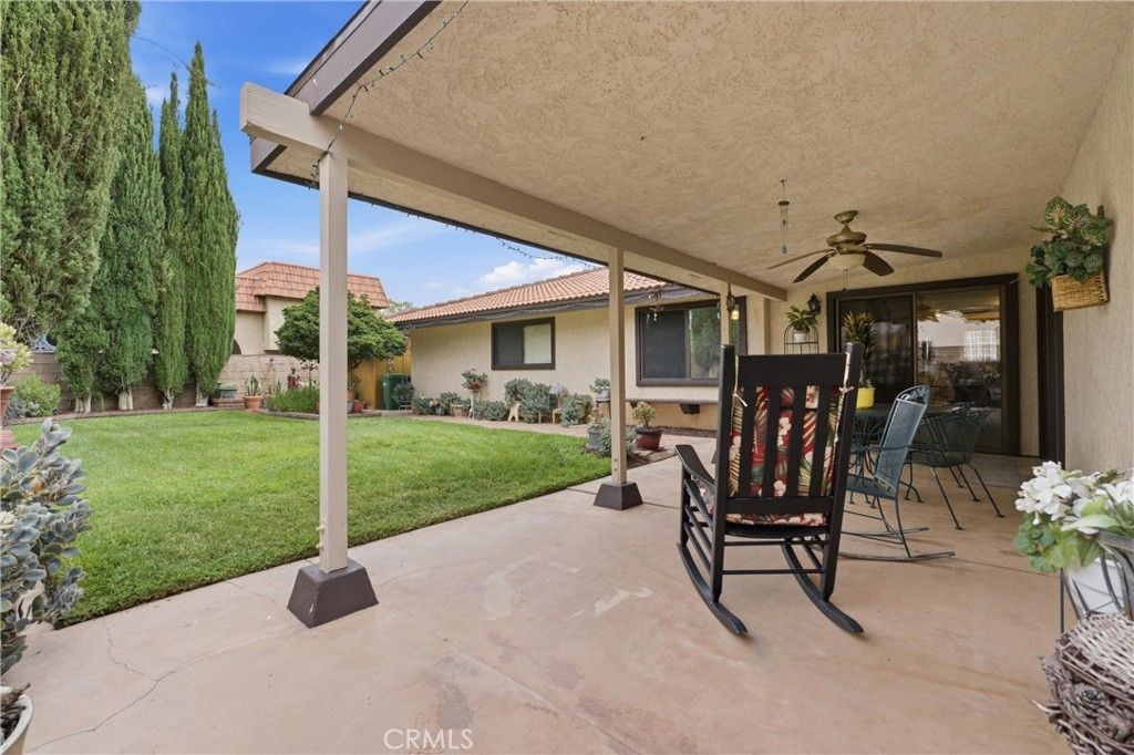 Image 29 of property listing at 303 Susan Court, Palmdale, CA 93551