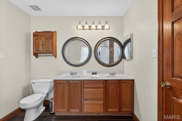 1626 Irish Sea, High Ridge, MO 63049