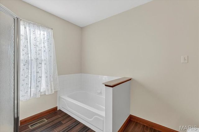 1626 Irish Sea, High Ridge, MO 63049