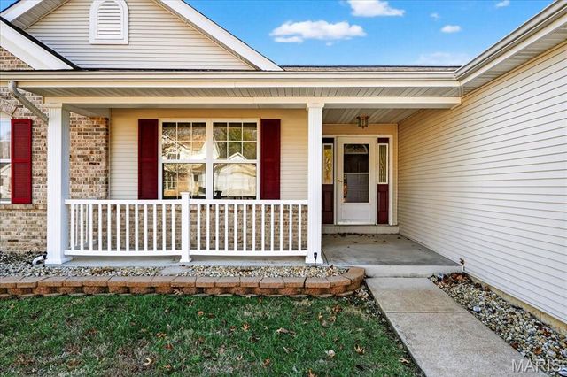 1626 Irish Sea, High Ridge, MO 63049