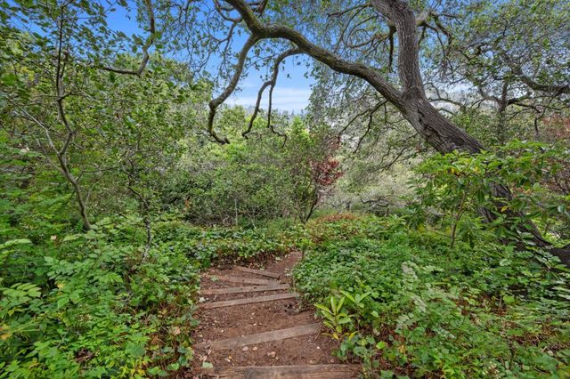 2215 Coronet Boulevard, Belmont, CA 94002