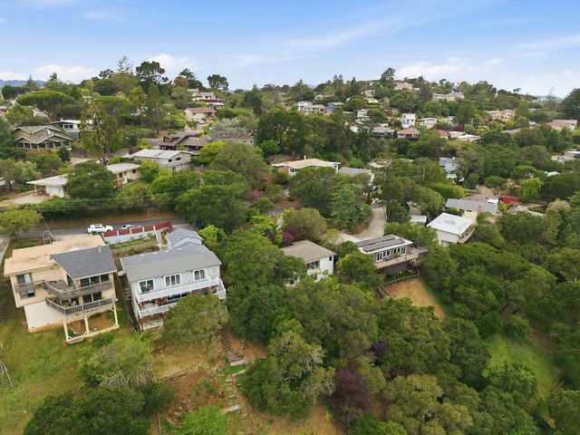 2215 Coronet Boulevard, Belmont, CA 94002