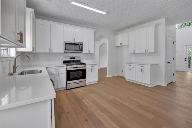 2381 Watson Fain Trail, Loganville, GA 30052