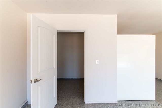 631 E 126th Street, Jenks, OK 74037