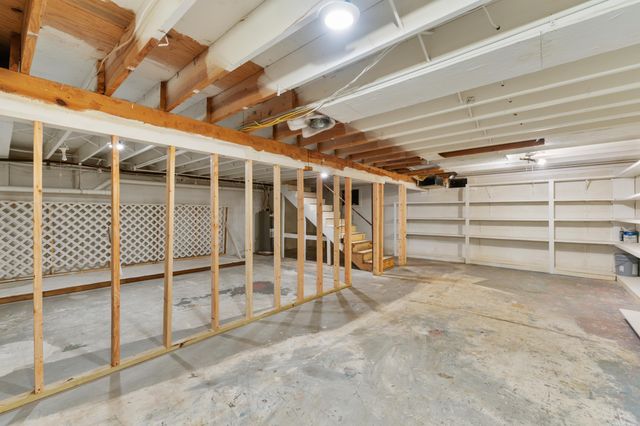 399 Shore Drive, Shirley, AR 72153