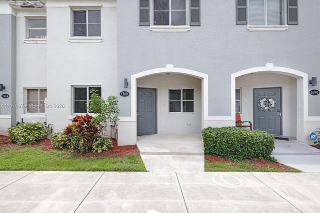 1700 SE 31st Court, Homestead, FL 33035