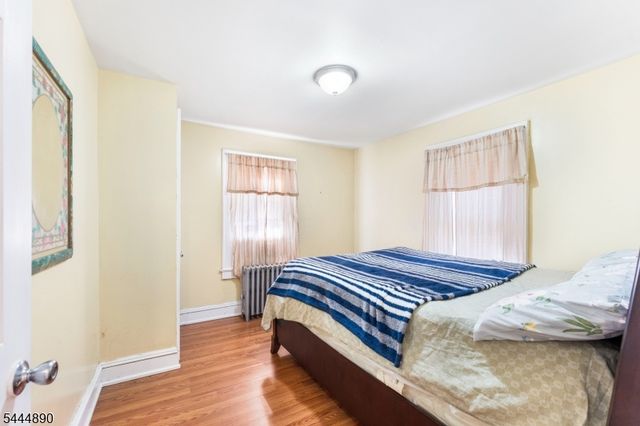 312 E 1St Ave, Roselle Boro, NJ 07203