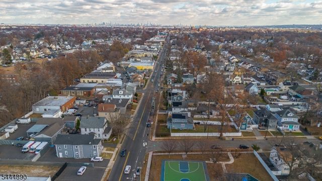 312 E 1St Ave, Roselle Boro, NJ 07203