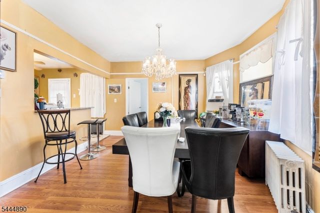 312 E 1St Ave, Roselle Boro, NJ 07203