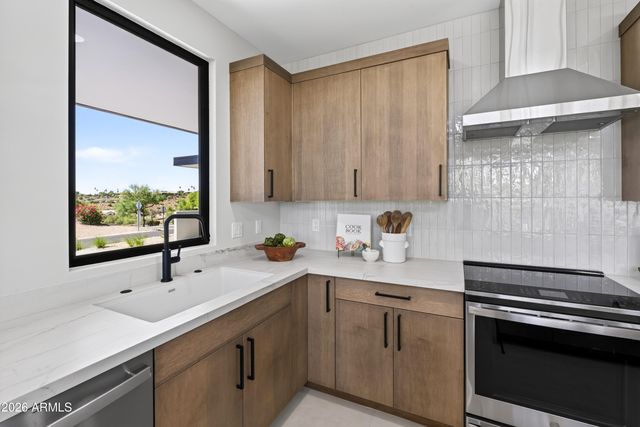 16348 E Arroyo Vista Drive B, Fountain Hills, AZ 85268