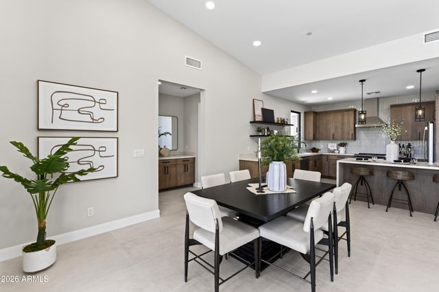 16348 E Arroyo Vista Drive B, Fountain Hills, AZ 85268