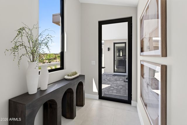 16348 E Arroyo Vista Drive B, Fountain Hills, AZ 85268