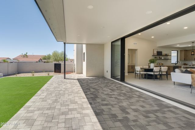 16348 E Arroyo Vista Drive B, Fountain Hills, AZ 85268