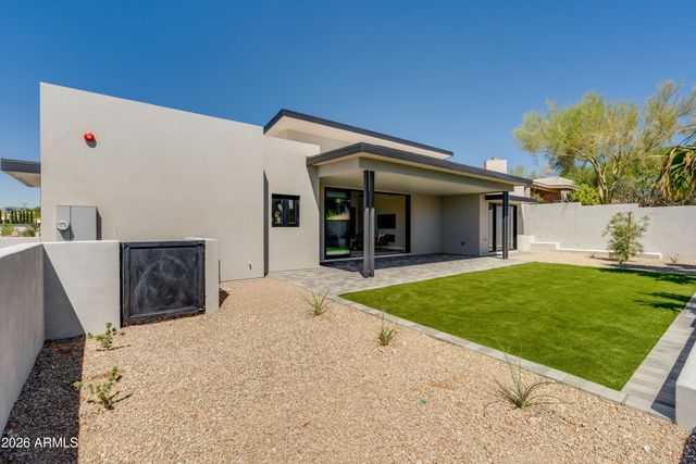 16348 E Arroyo Vista Drive B, Fountain Hills, AZ 85268