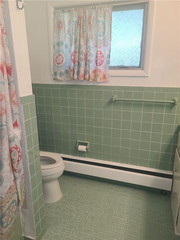 20 W Craig Hill Drive, Greece, NY 14626