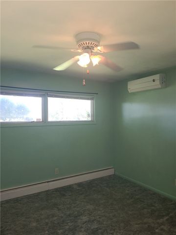 20 W Craig Hill Drive, Greece, NY 14626