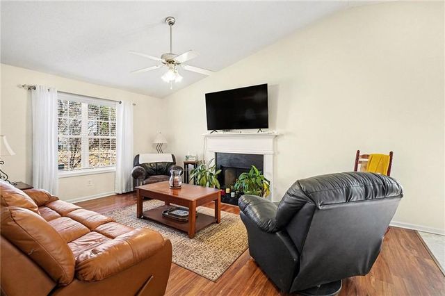 100 Hunter Place, Dallas, GA 30132