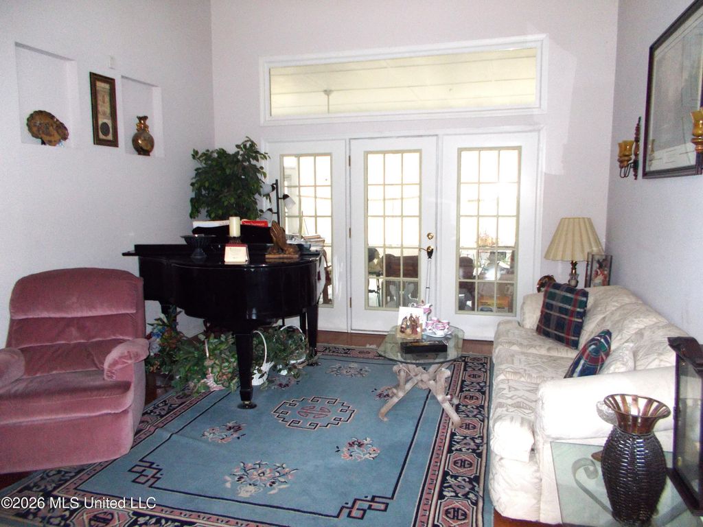 8681 Collinswood Drive, Olive Branch, MS 38654 — photo 3