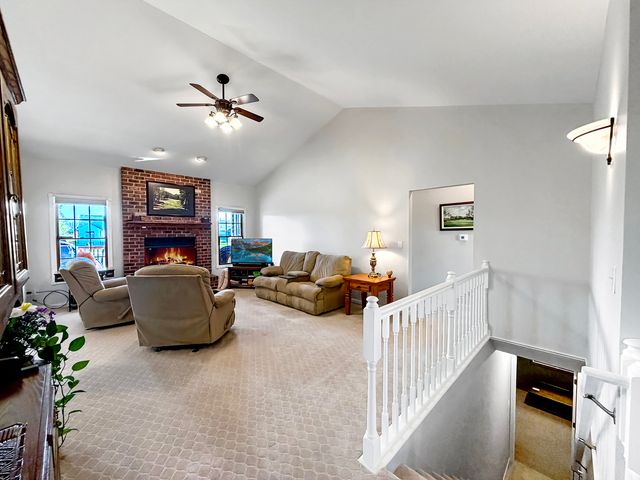 424 Billings Drive, Dekalb, IL 60115