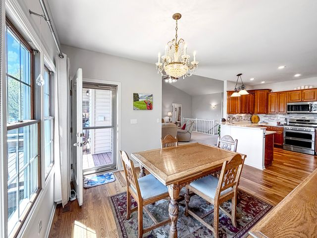 424 Billings Drive, Dekalb, IL 60115