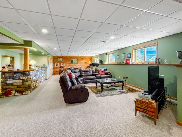 424 Billings Drive, Dekalb, IL 60115