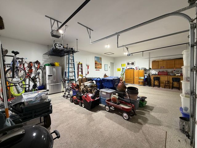 424 Billings Drive, Dekalb, IL 60115