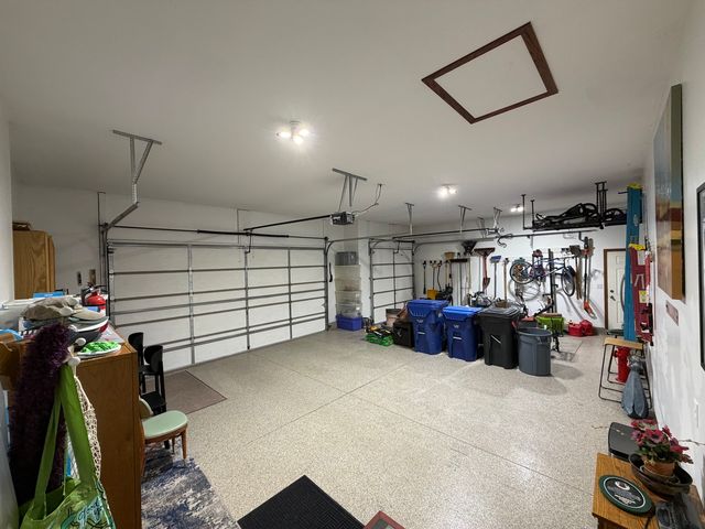 424 Billings Drive, Dekalb, IL 60115