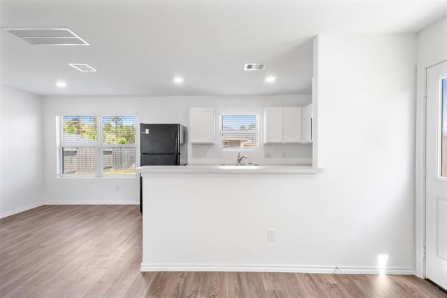 1027 Brighton Orchards Lane, Magnolia, TX 77354