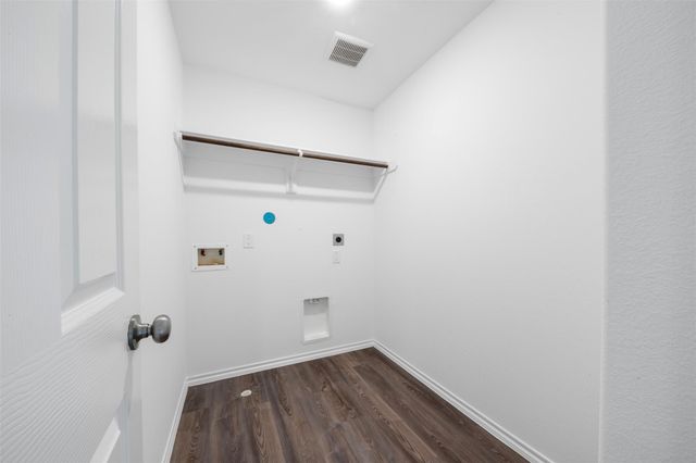 1027 Brighton Orchards Lane, Magnolia, TX 77354