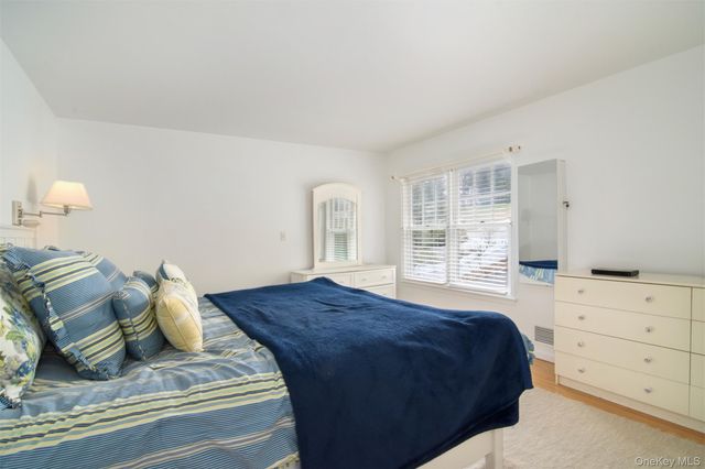 93 N Broadway, Irvington, NY 10533