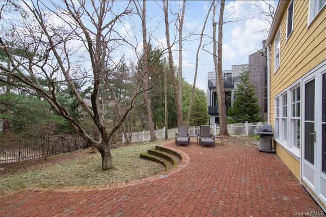 93 N Broadway, Irvington, NY 10533