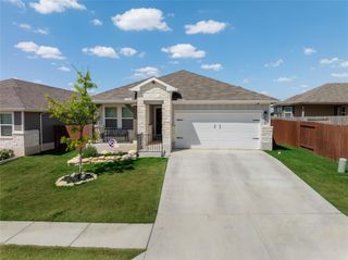 537 Loriner WAY, Liberty Hill, TX 78642