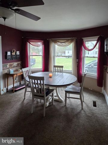 894 MAIN ST CANTON ST, Salem, NJ 08079