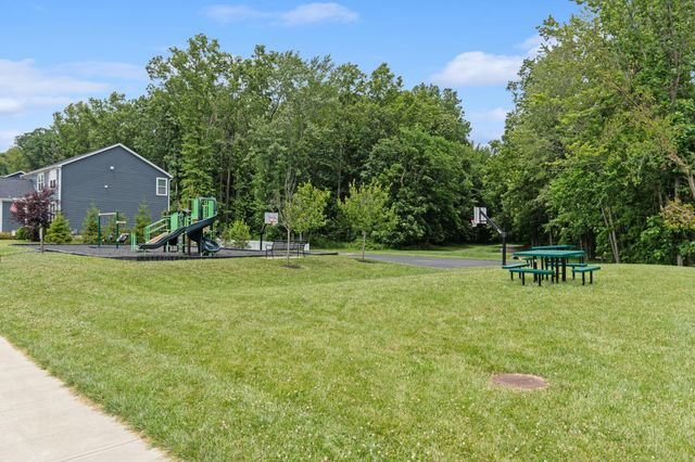 136 Cedar Creek Street, Delaware, OH 43015