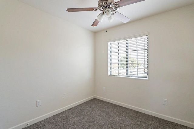 17223 N Cave Creek Road 7, Phoenix, AZ 85032