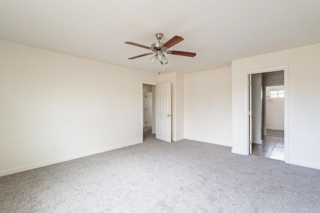 17223 N Cave Creek Road 7, Phoenix, AZ 85032