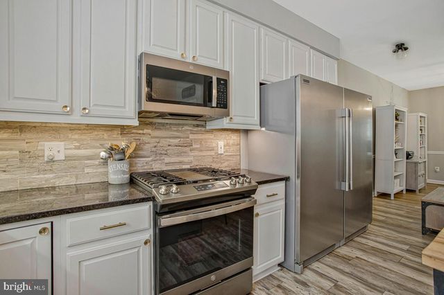 1035 KINGS CREEK DR, Saint Leonard, MD 20685