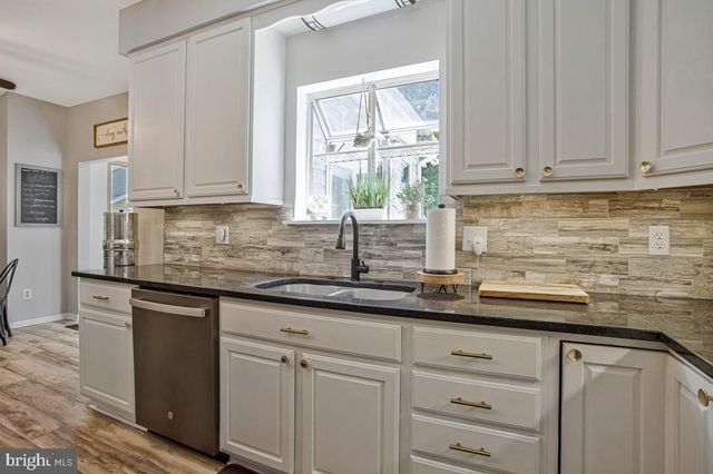 1035 KINGS CREEK DR, Saint Leonard, MD 20685