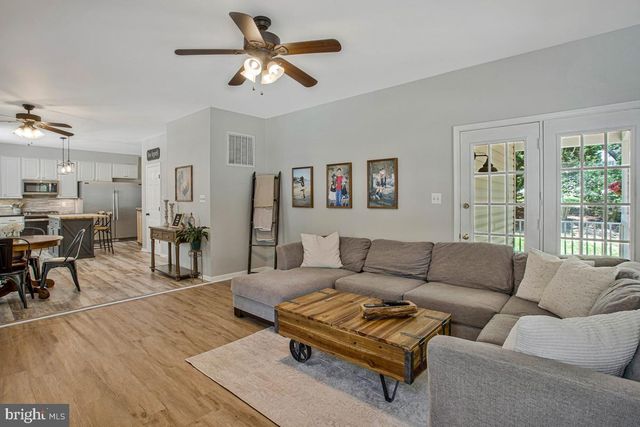 1035 KINGS CREEK DR, Saint Leonard, MD 20685