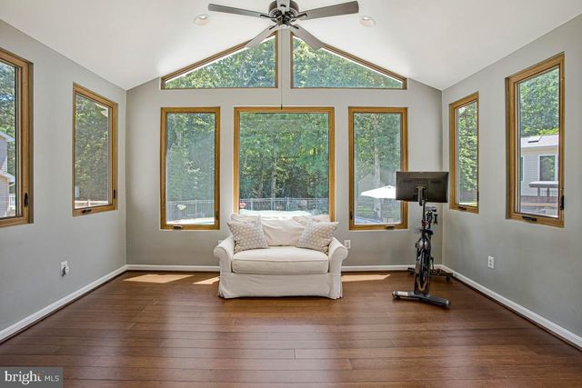 1035 KINGS CREEK DR, Saint Leonard, MD 20685