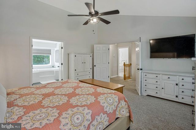 1035 KINGS CREEK DR, Saint Leonard, MD 20685