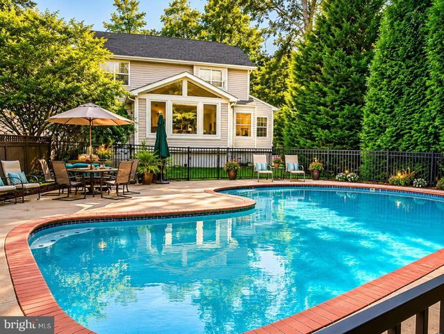 1035 KINGS CREEK DR, Saint Leonard, MD 20685