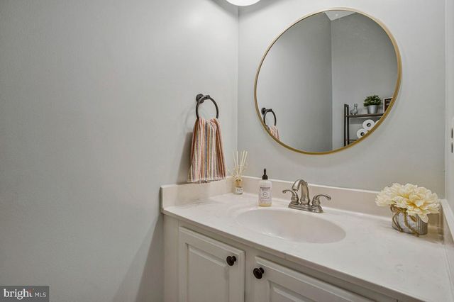 1035 KINGS CREEK DR, Saint Leonard, MD 20685