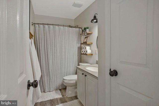 1035 KINGS CREEK DR, Saint Leonard, MD 20685