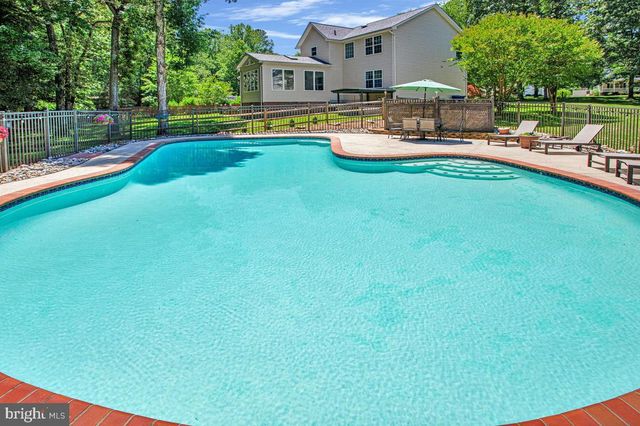 1035 KINGS CREEK DR, Saint Leonard, MD 20685