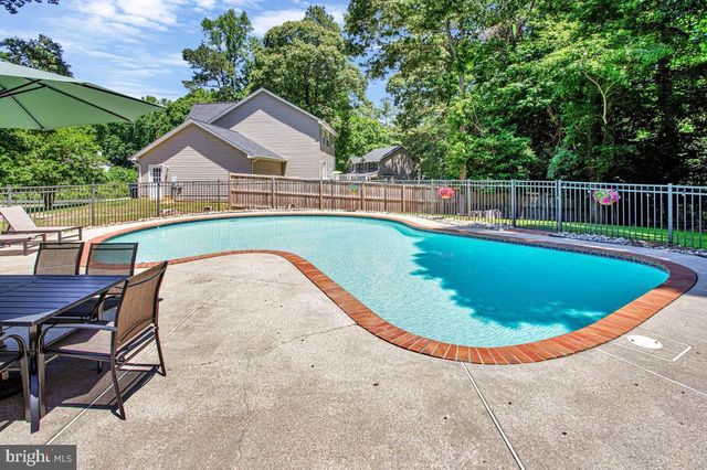 1035 KINGS CREEK DR, Saint Leonard, MD 20685